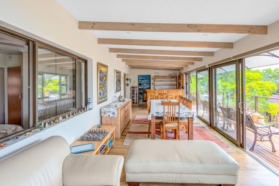 3 Bedroom Property for Sale in Brenton On Lake Western Cape